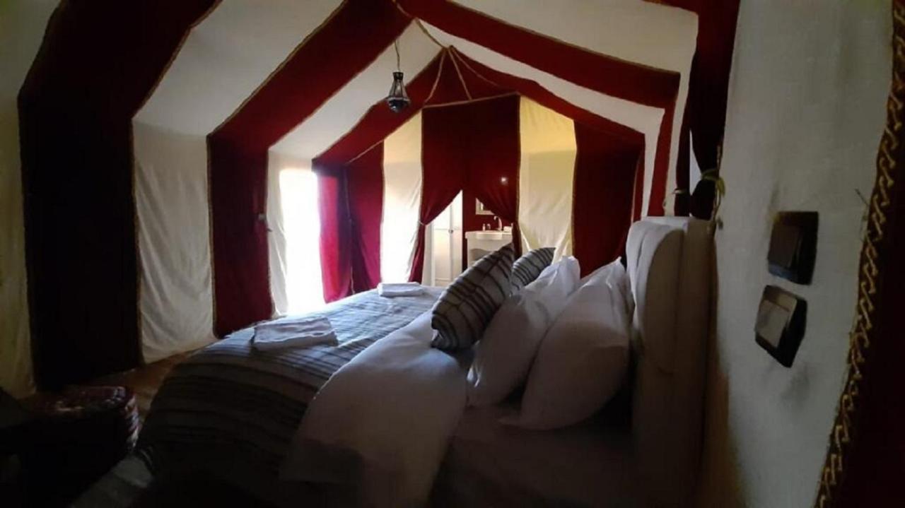 Erg Chebbi Dunes Desert Camp Hotell Merzouga Eksteriør bilde