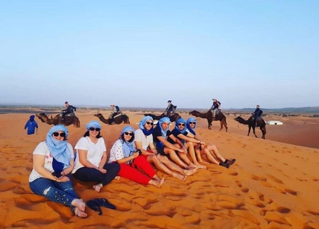 Erg Chebbi Dunes Desert Camp Hotell Merzouga Eksteriør bilde