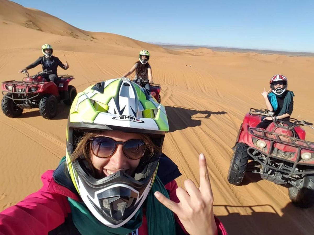 Erg Chebbi Dunes Desert Camp Hotell Merzouga Eksteriør bilde