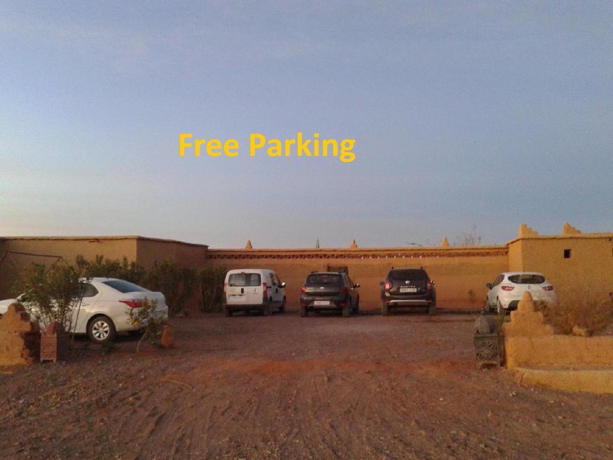 Erg Chebbi Dunes Desert Camp Hotell Merzouga Eksteriør bilde