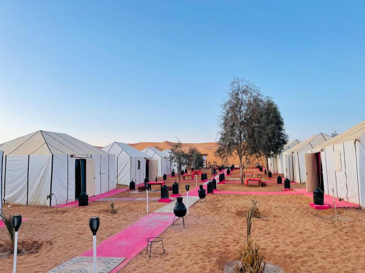 Erg Chebbi Dunes Desert Camp Hotell Merzouga Eksteriør bilde